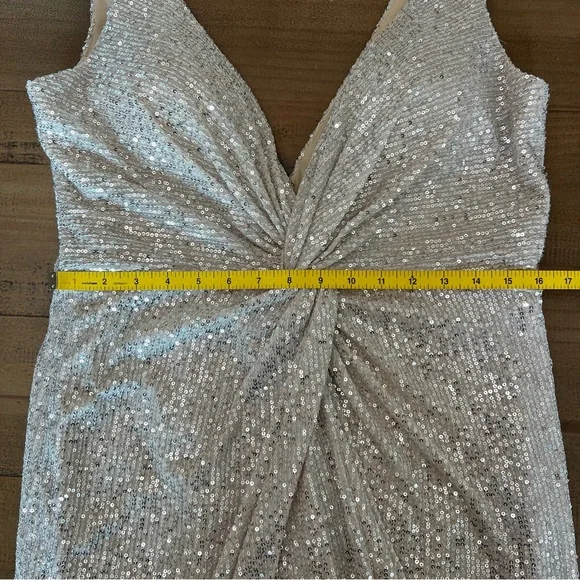 Ieena Mac Duggal Sequin Twist Cocktail Minidress 12 - Picture 10 of 11